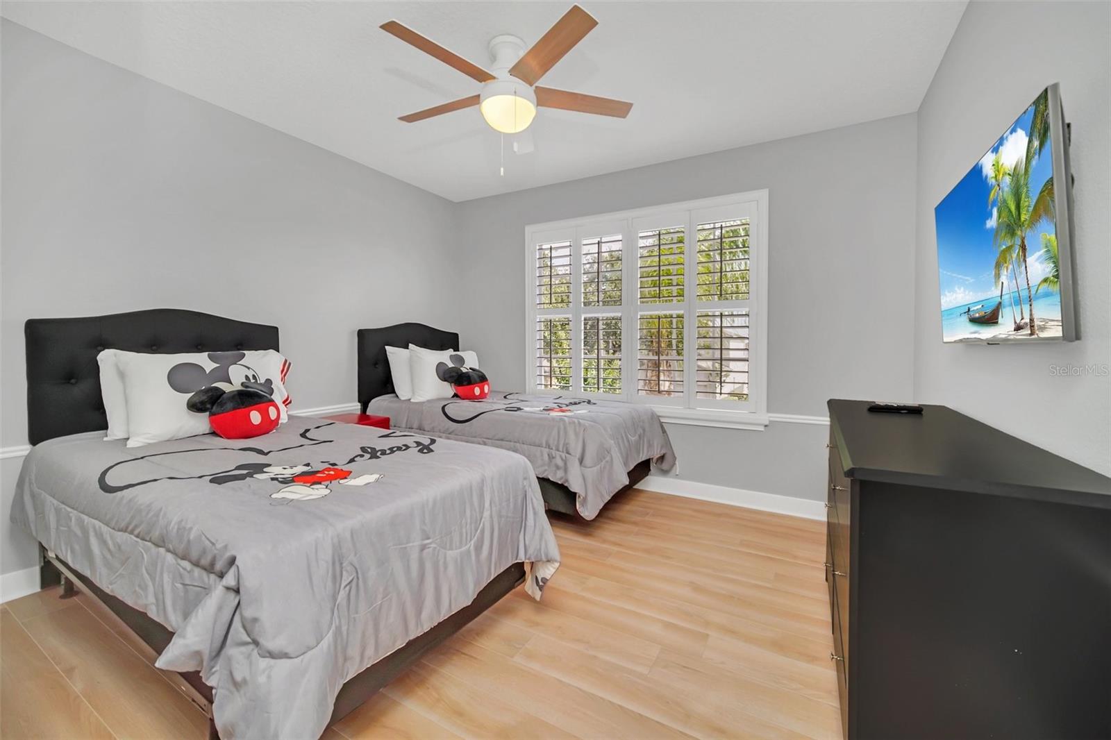 Image 31 of 50 For 244 Highgate Park Boulevard