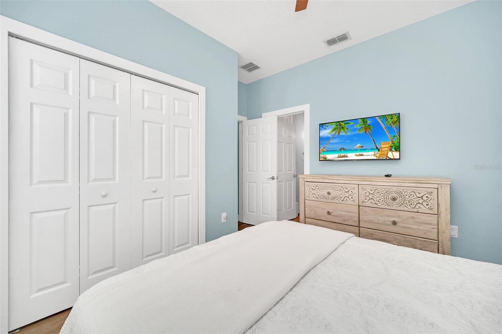 Image 49 of 50 For 244 Highgate Park Boulevard