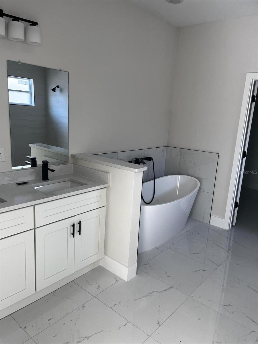 Image 6 of 16 For 20423 Andover Avenue