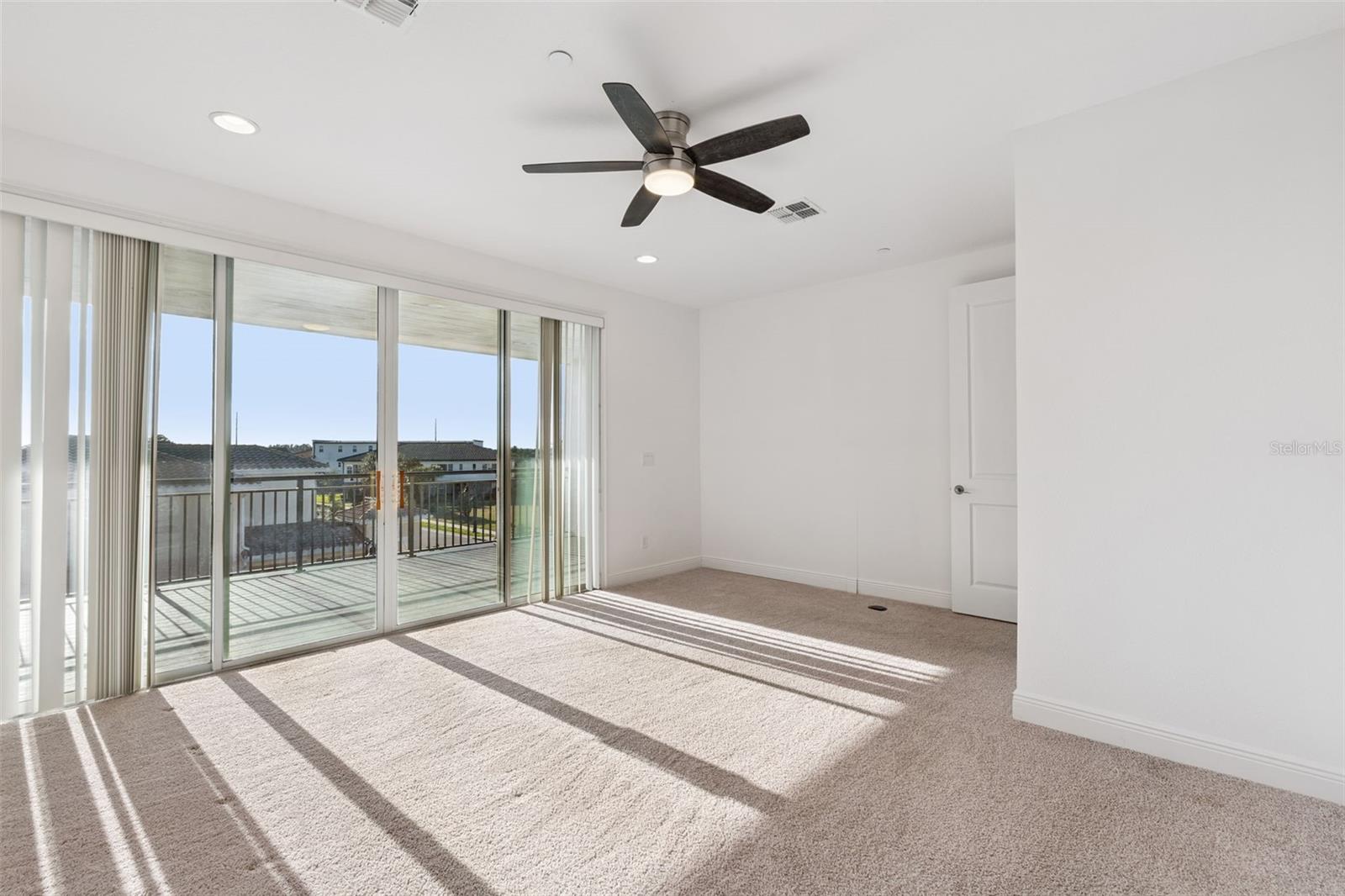 Image 12 of 33 For 13581 Larkton Lane