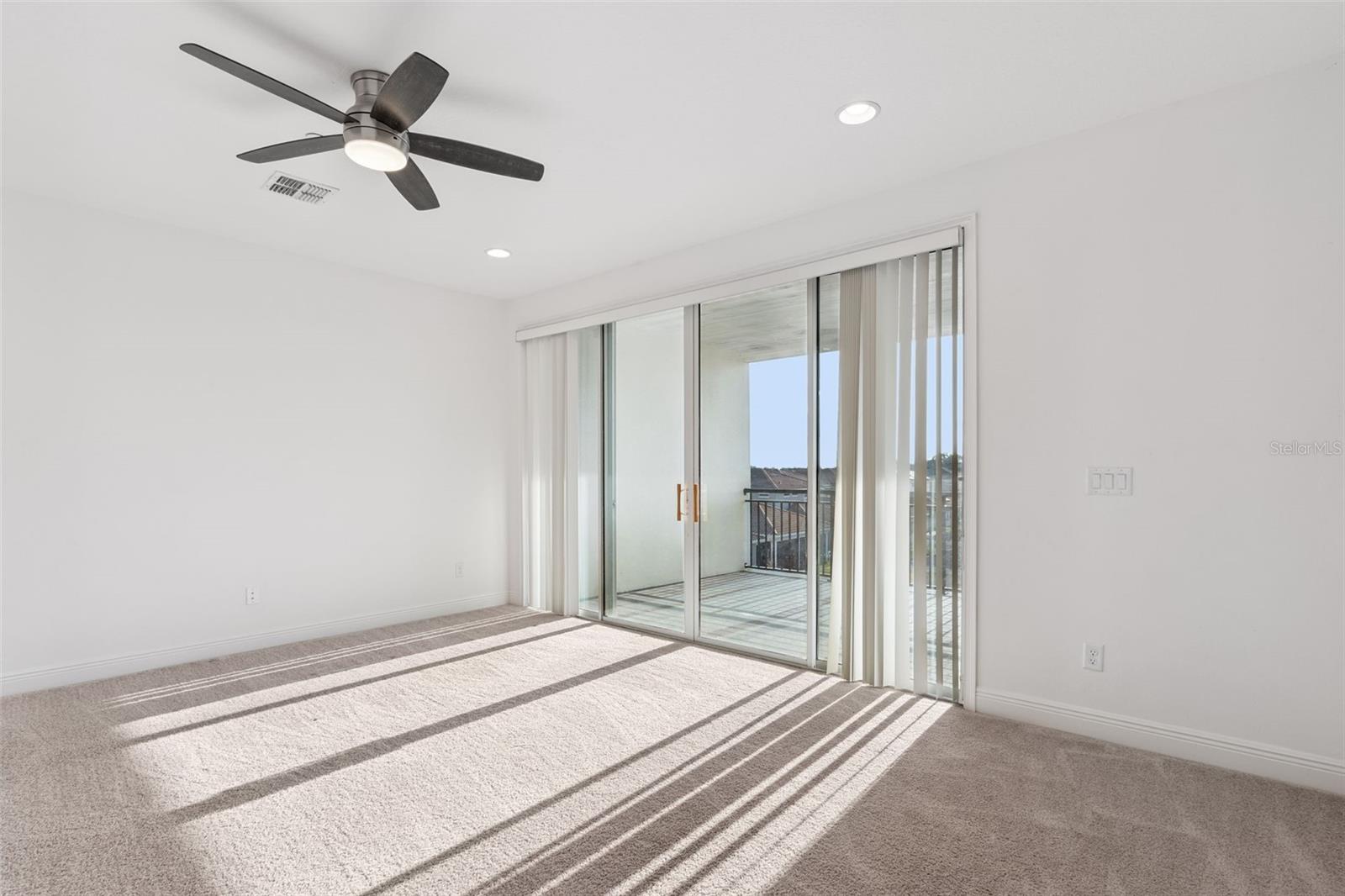 Image 13 of 33 For 13581 Larkton Lane