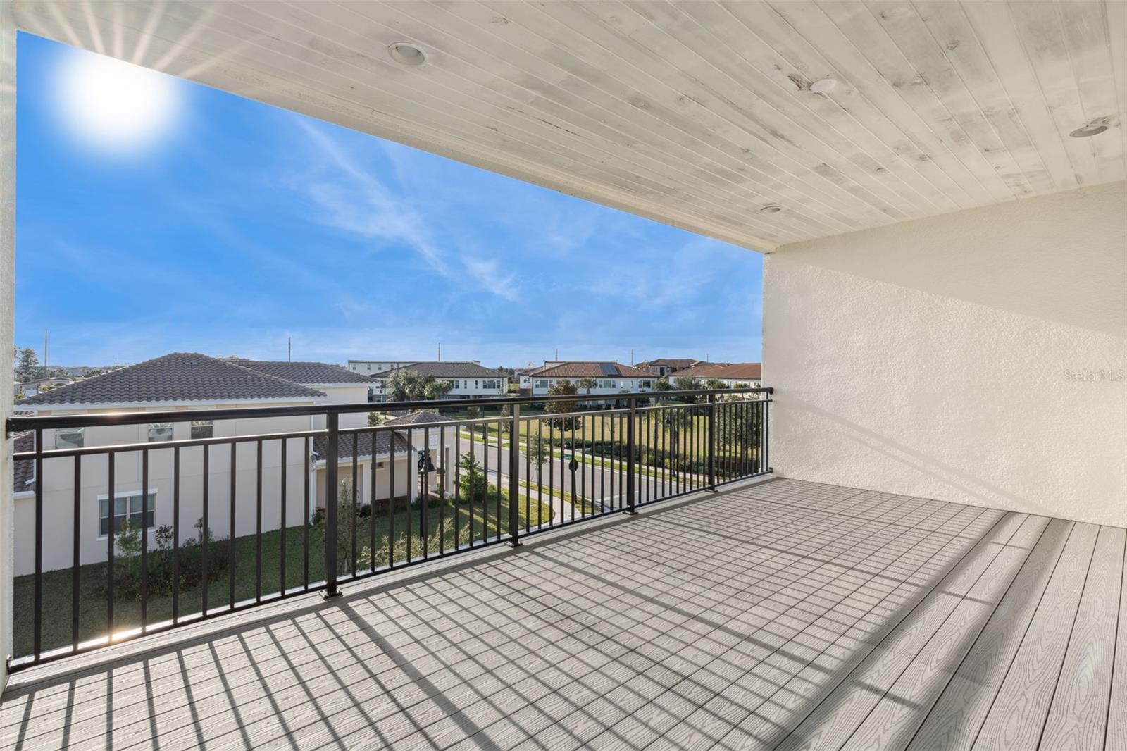 Image 15 of 33 For 13581 Larkton Lane