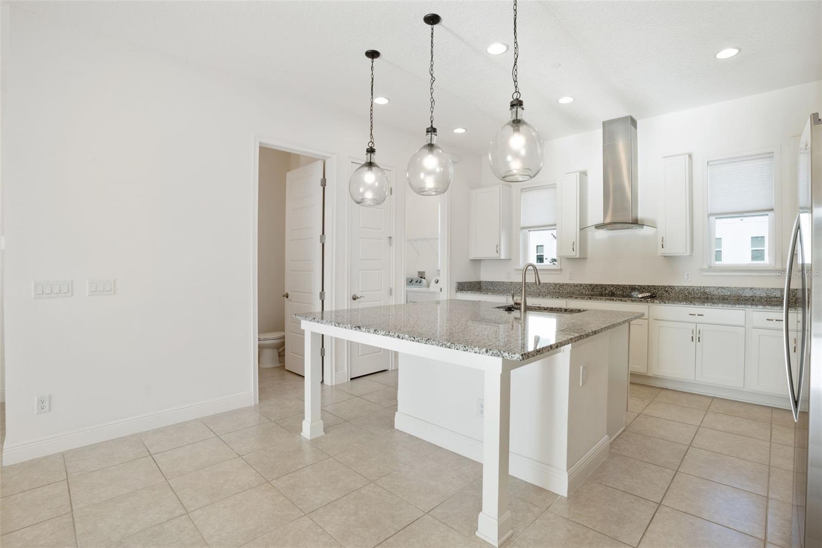 Image 7 of 33 For 13581 Larkton Lane