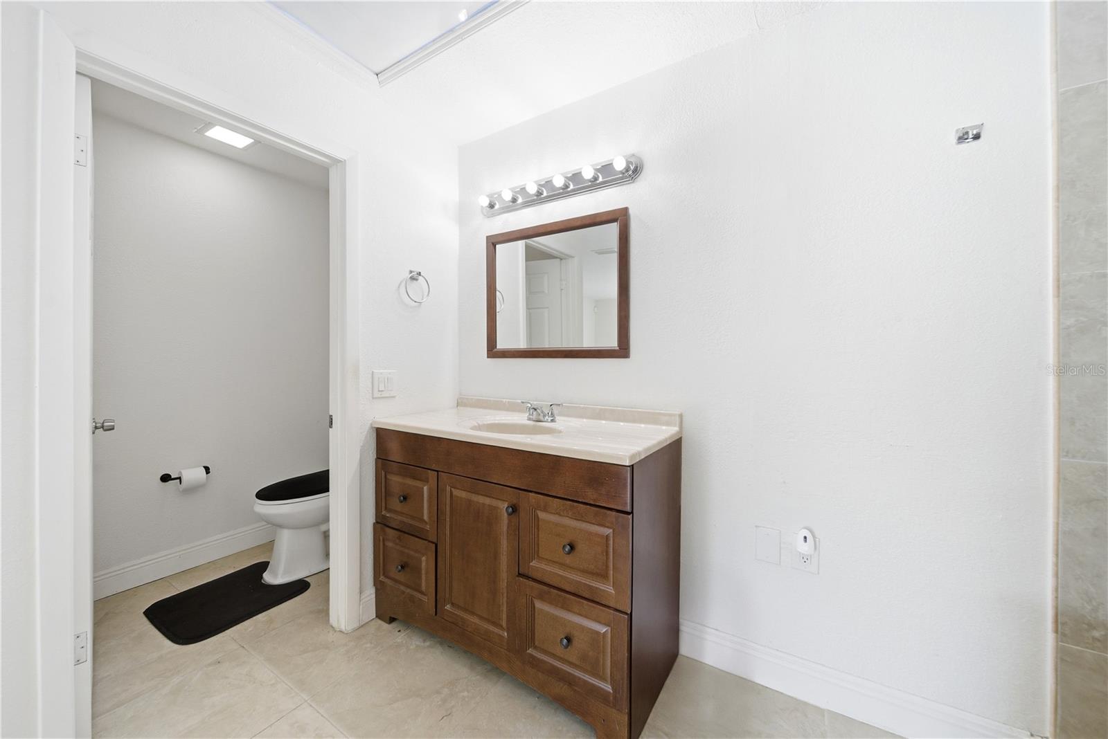 Image 17 of 48 For 4988 Clarcona Ocoee Road