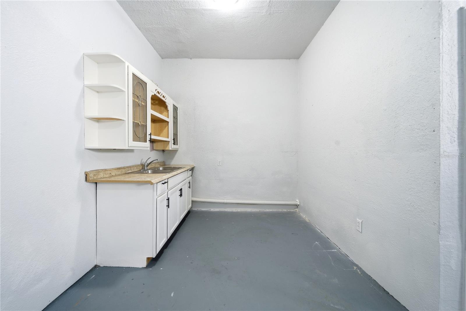 Image 30 of 48 For 4988 Clarcona Ocoee Road