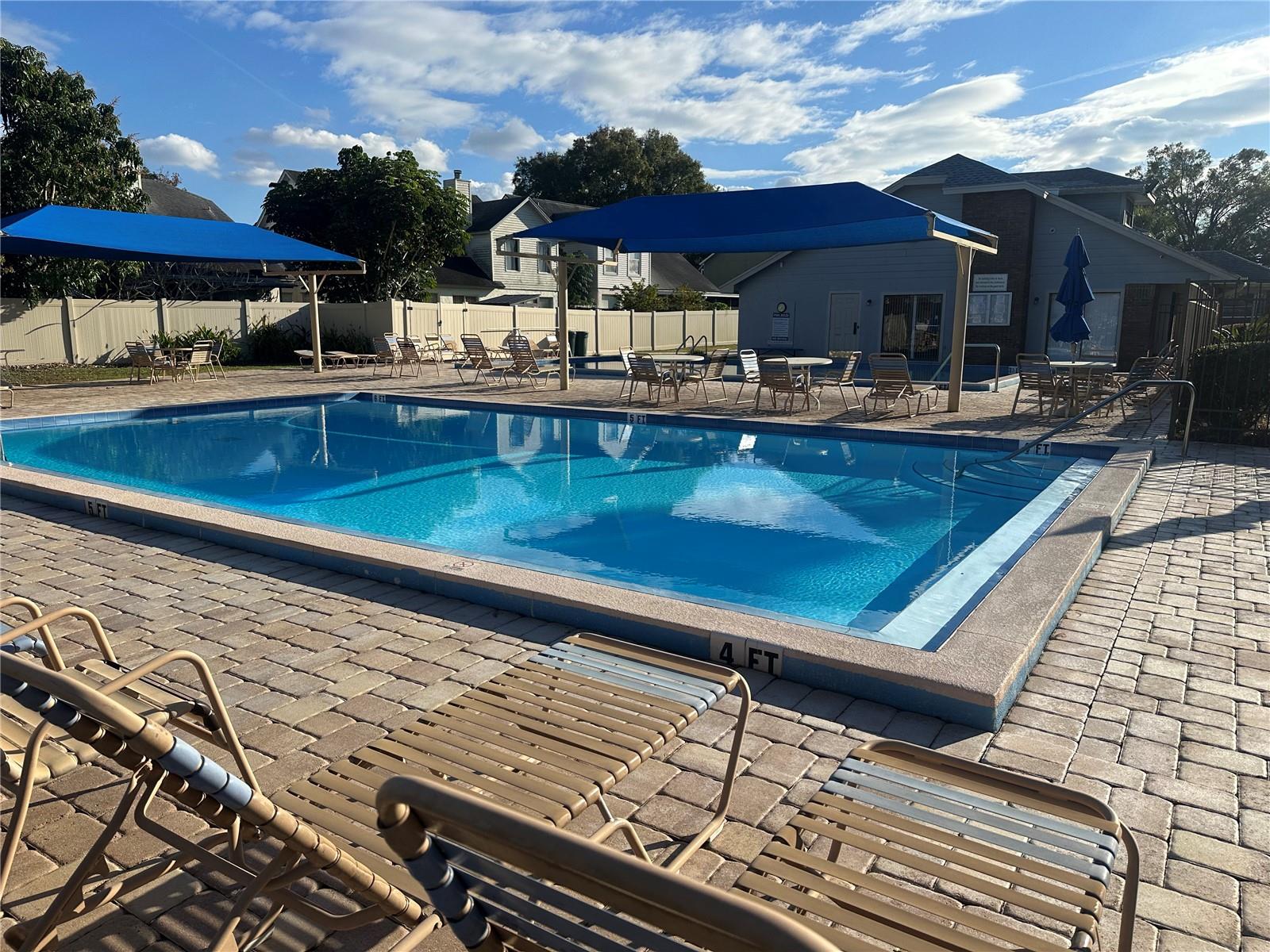 Image 12 of 13 For 3065 Bridgehampton Lane W