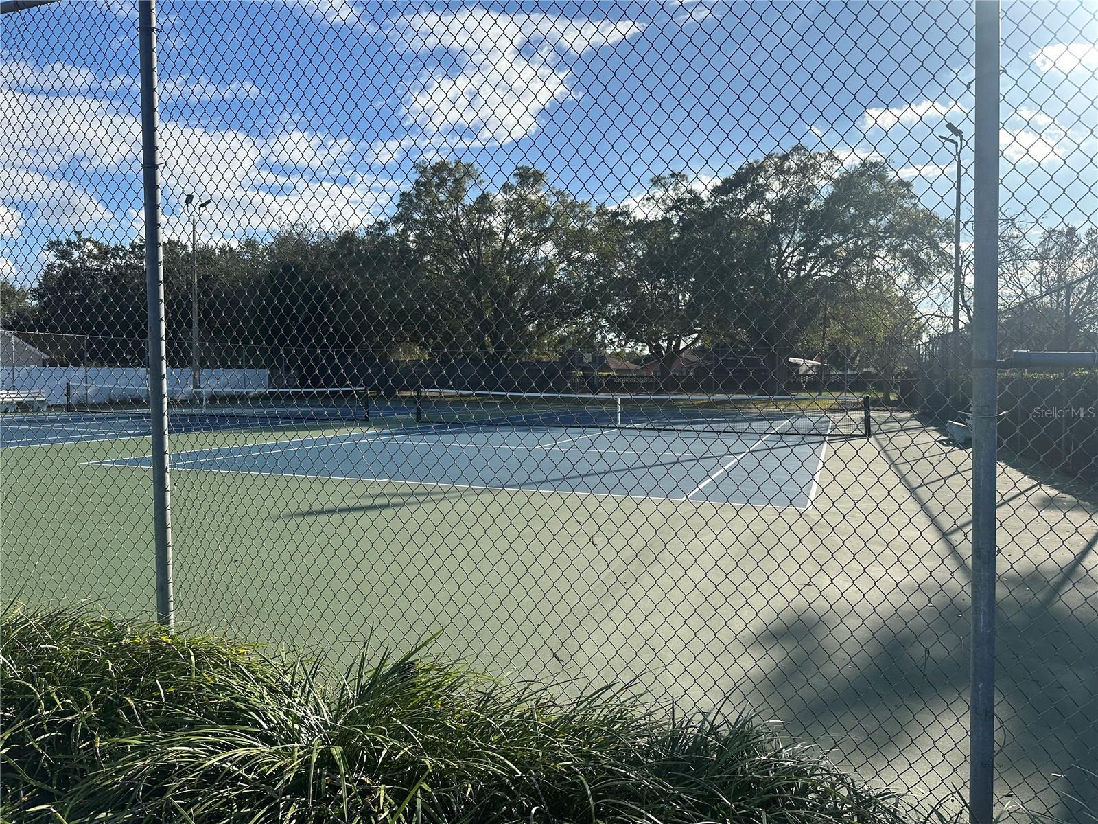 Image 13 of 13 For 3065 Bridgehampton Lane W