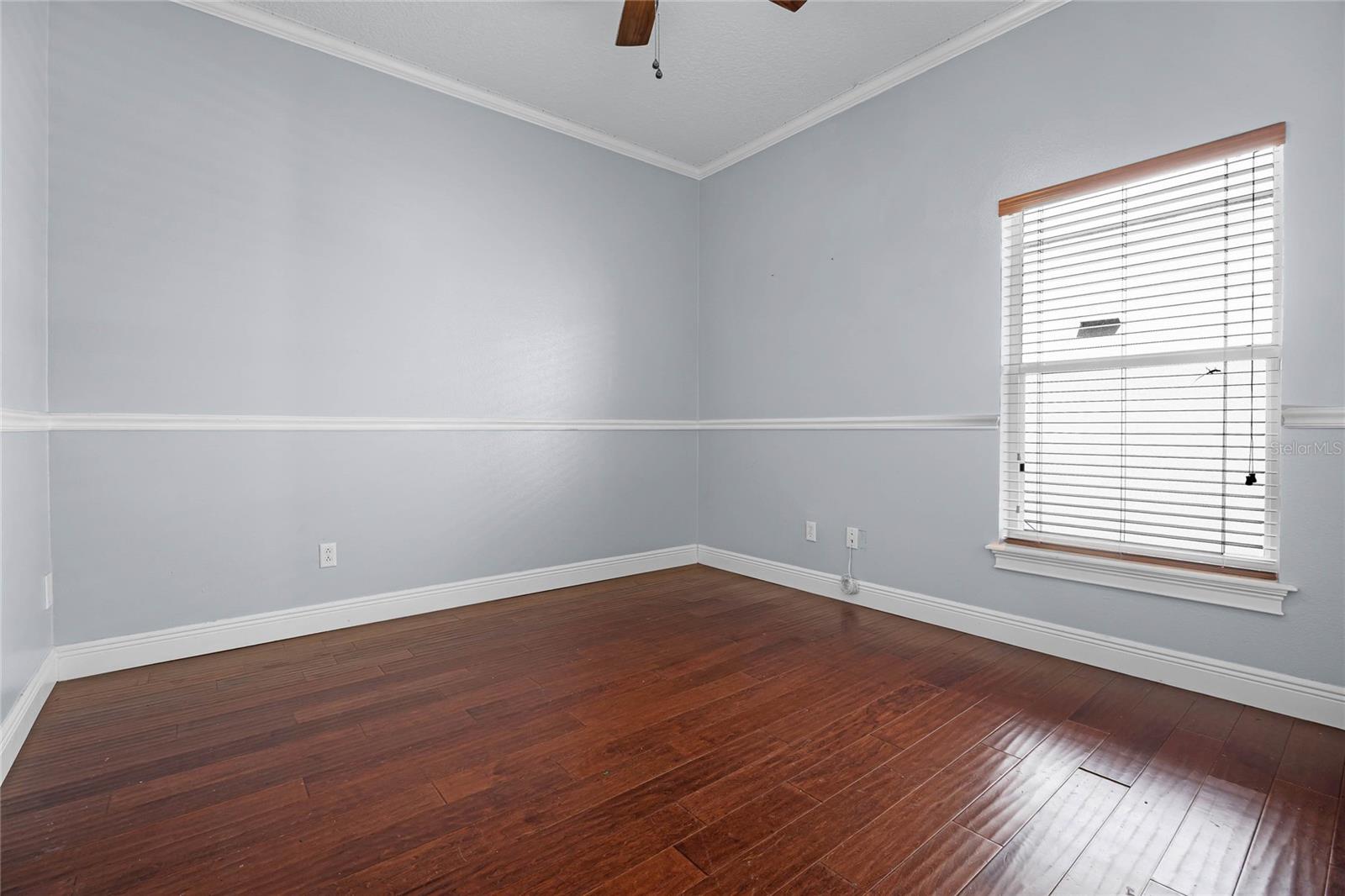 Image 28 of 56 For 13722 Fox Glove Street