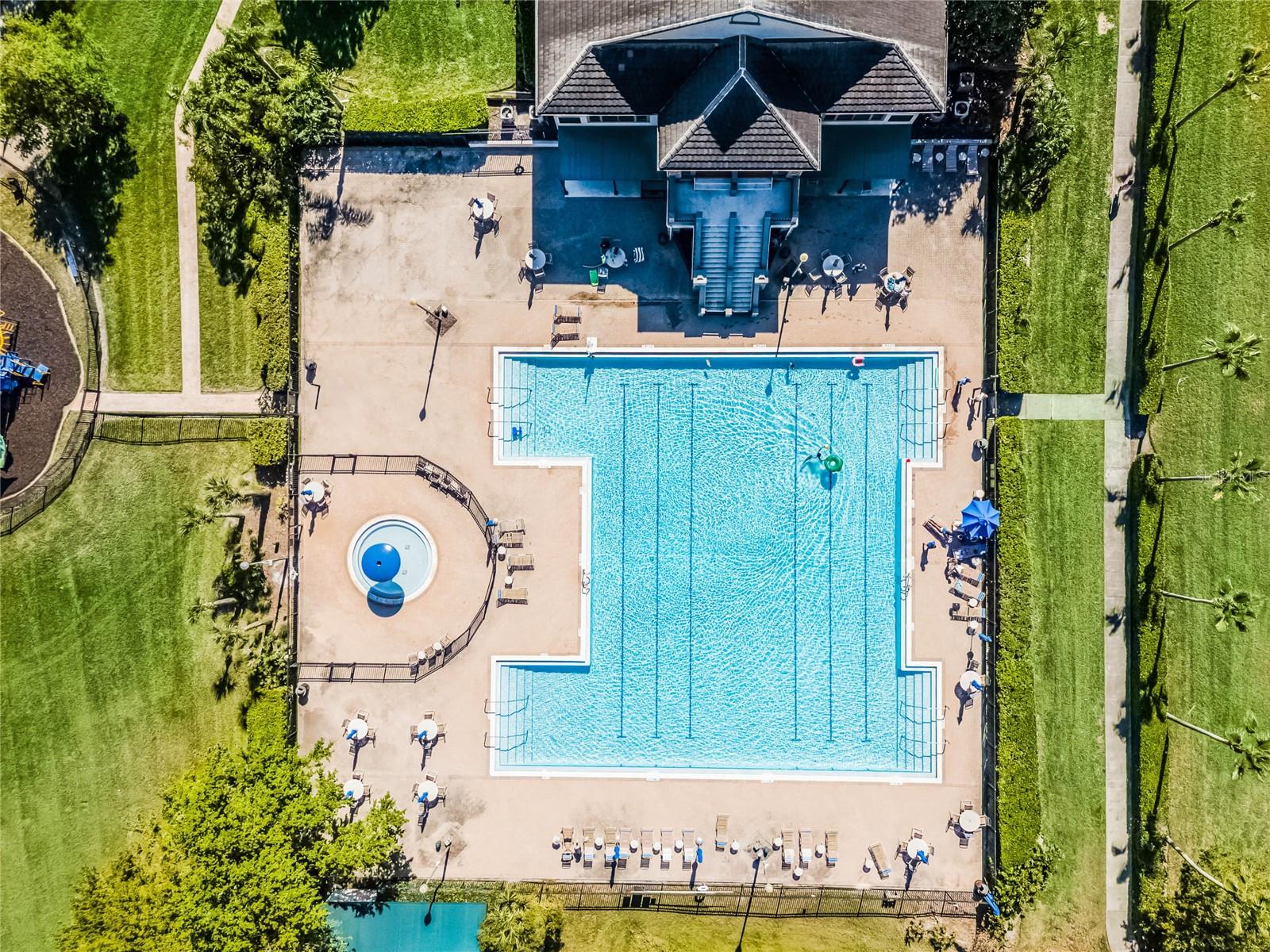 Image 52 of 56 For 13722 Fox Glove Street