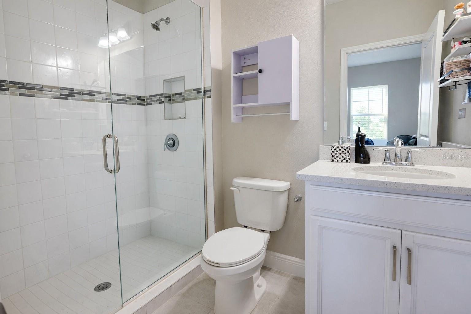 Image 21 of 36 For 5128 Breezy Acres Street