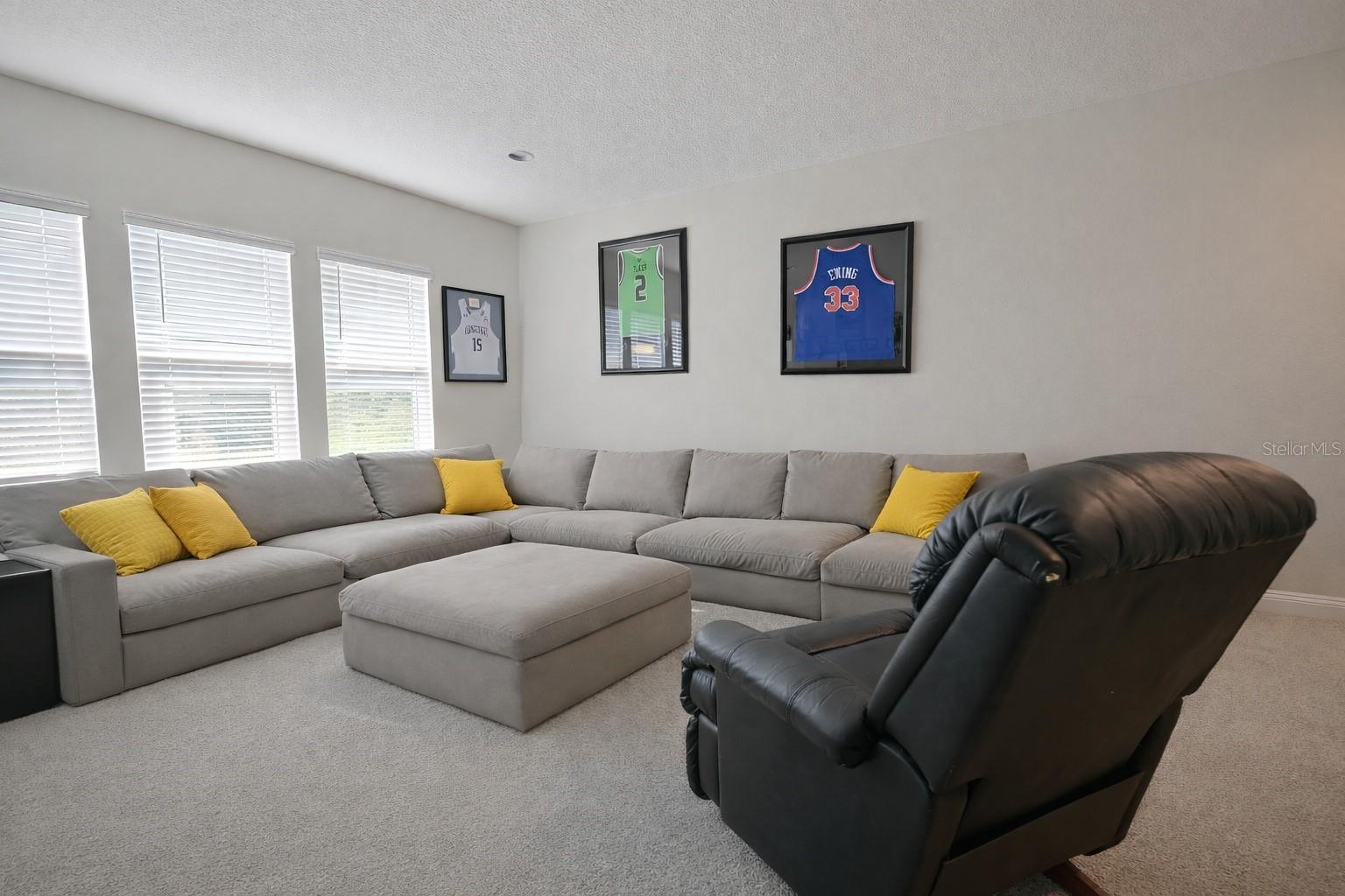 Image 31 of 36 For 5128 Breezy Acres Street