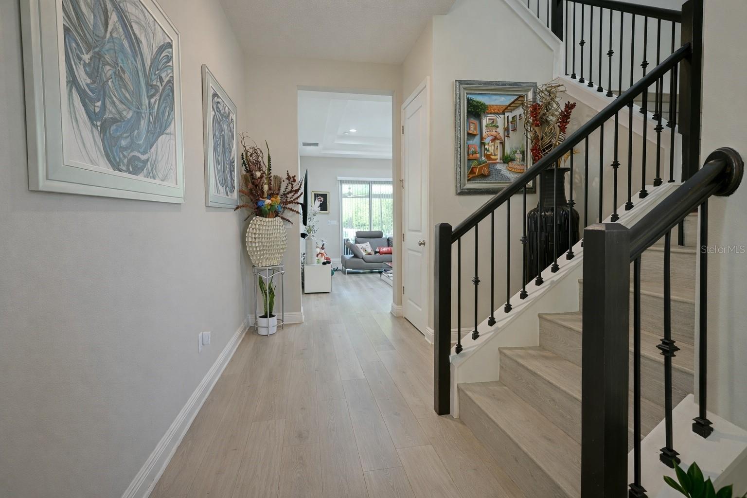 Image 4 of 36 For 5128 Breezy Acres Street