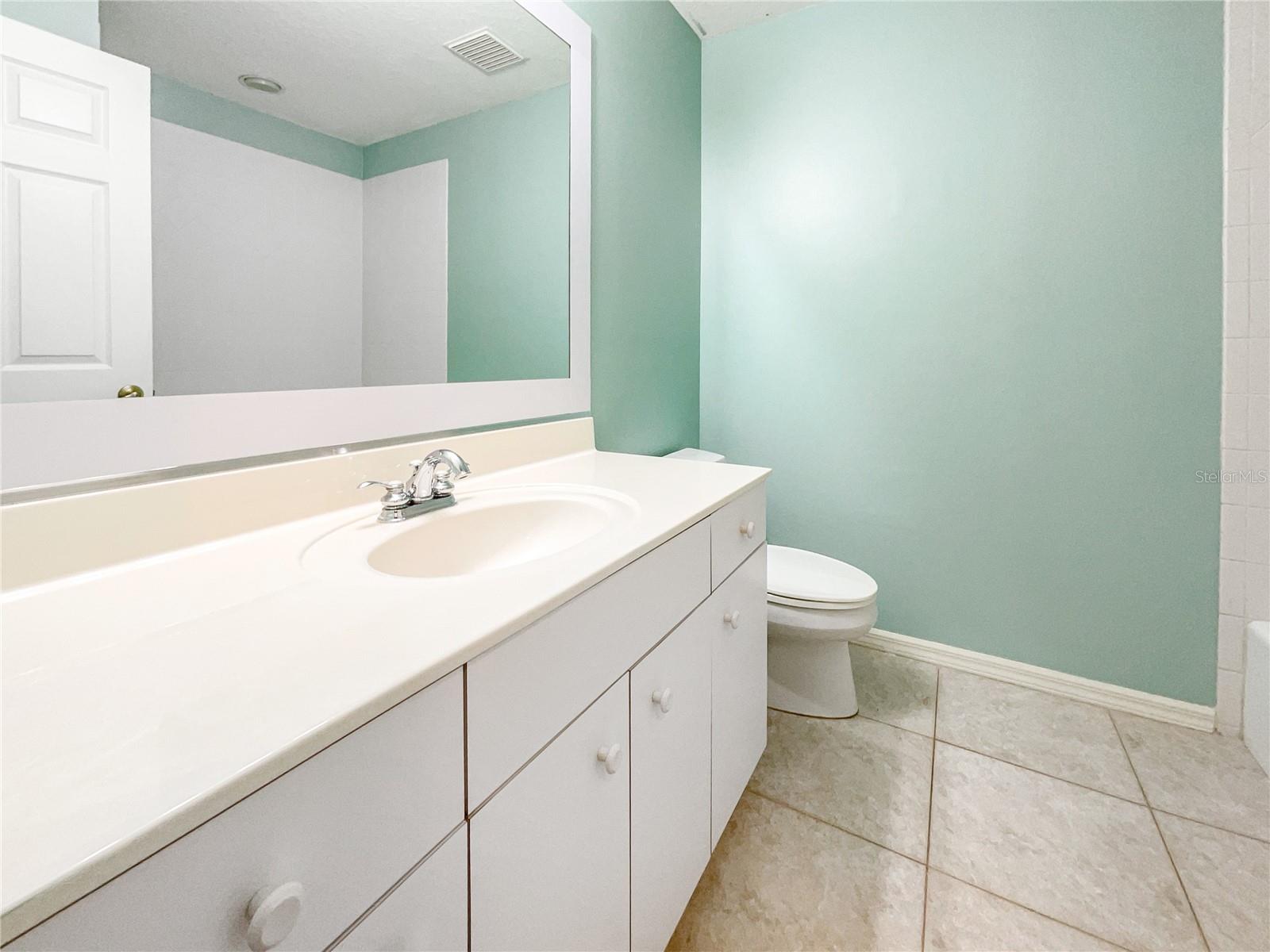 Image 6 of 34 For 890 Morgan Towne Way