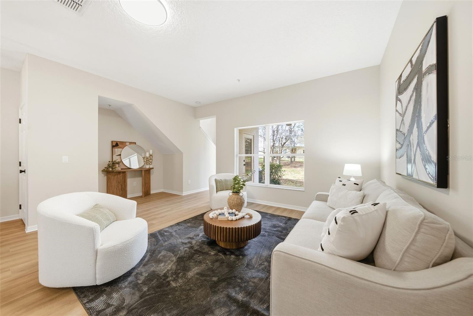 Image 11 of 27 For 1926 Sunset Palm Drive