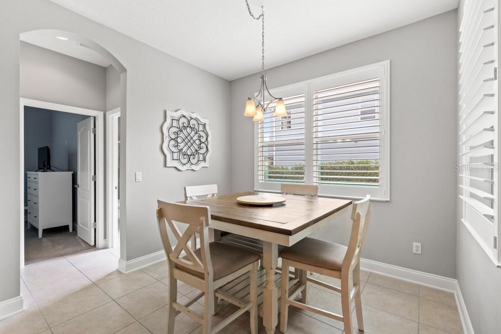 Image 14 of 40 For 16162 Johns Lake Overlook Drive