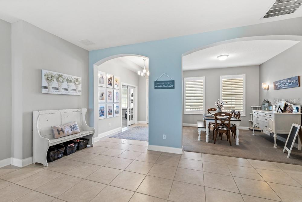 Image 9 of 40 For 16162 Johns Lake Overlook Drive