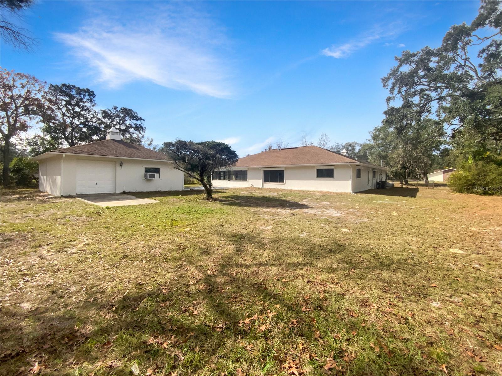 Image 5 of 39 For 18148 Oak Way Drive