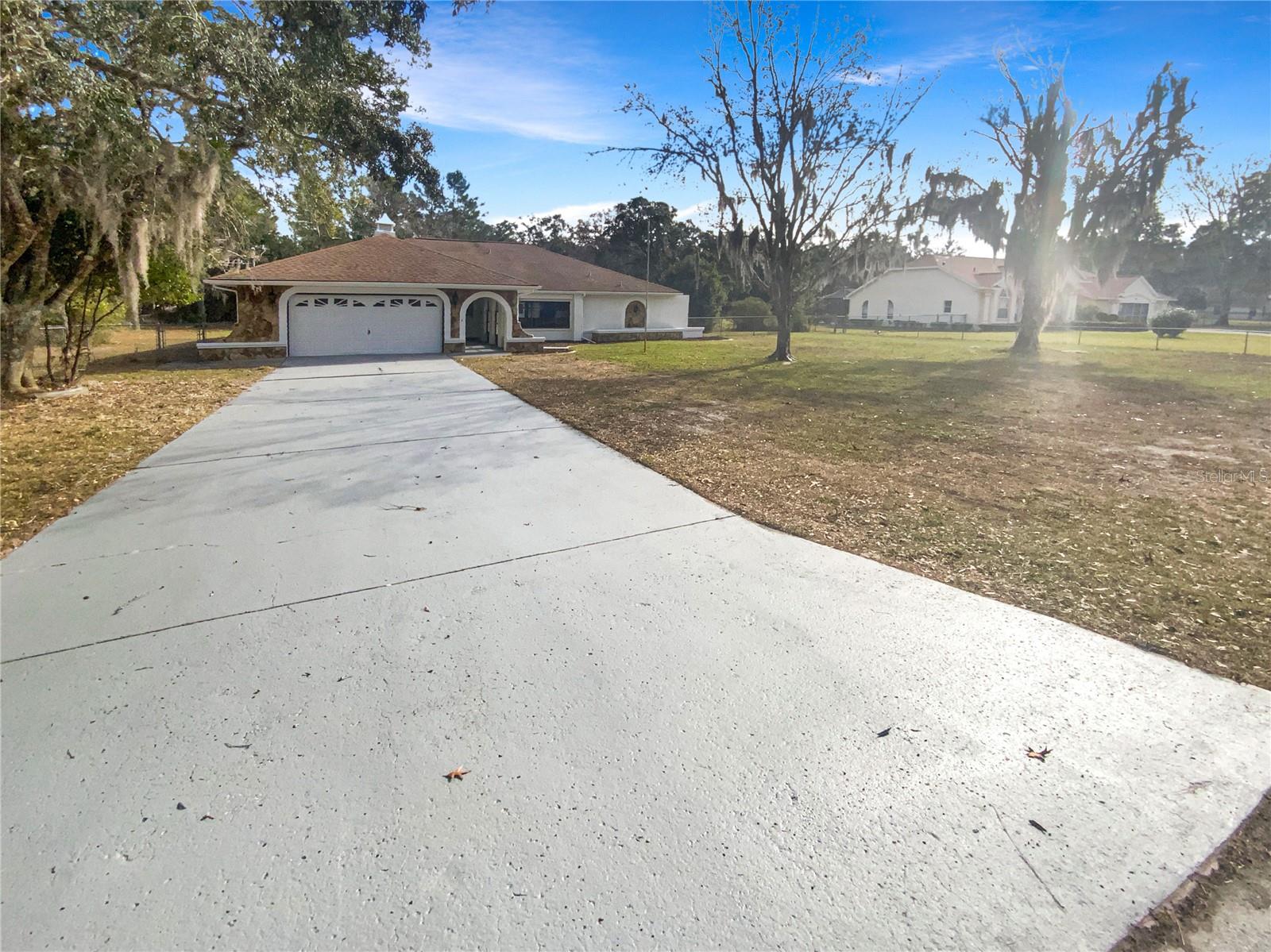 Image 6 of 39 For 18148 Oak Way Drive