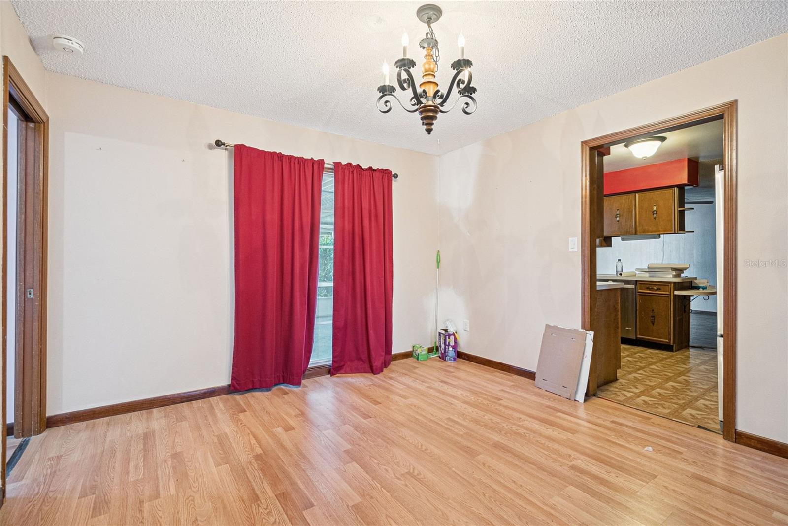 Image 12 of 35 For 2466 Fieldingwood Road