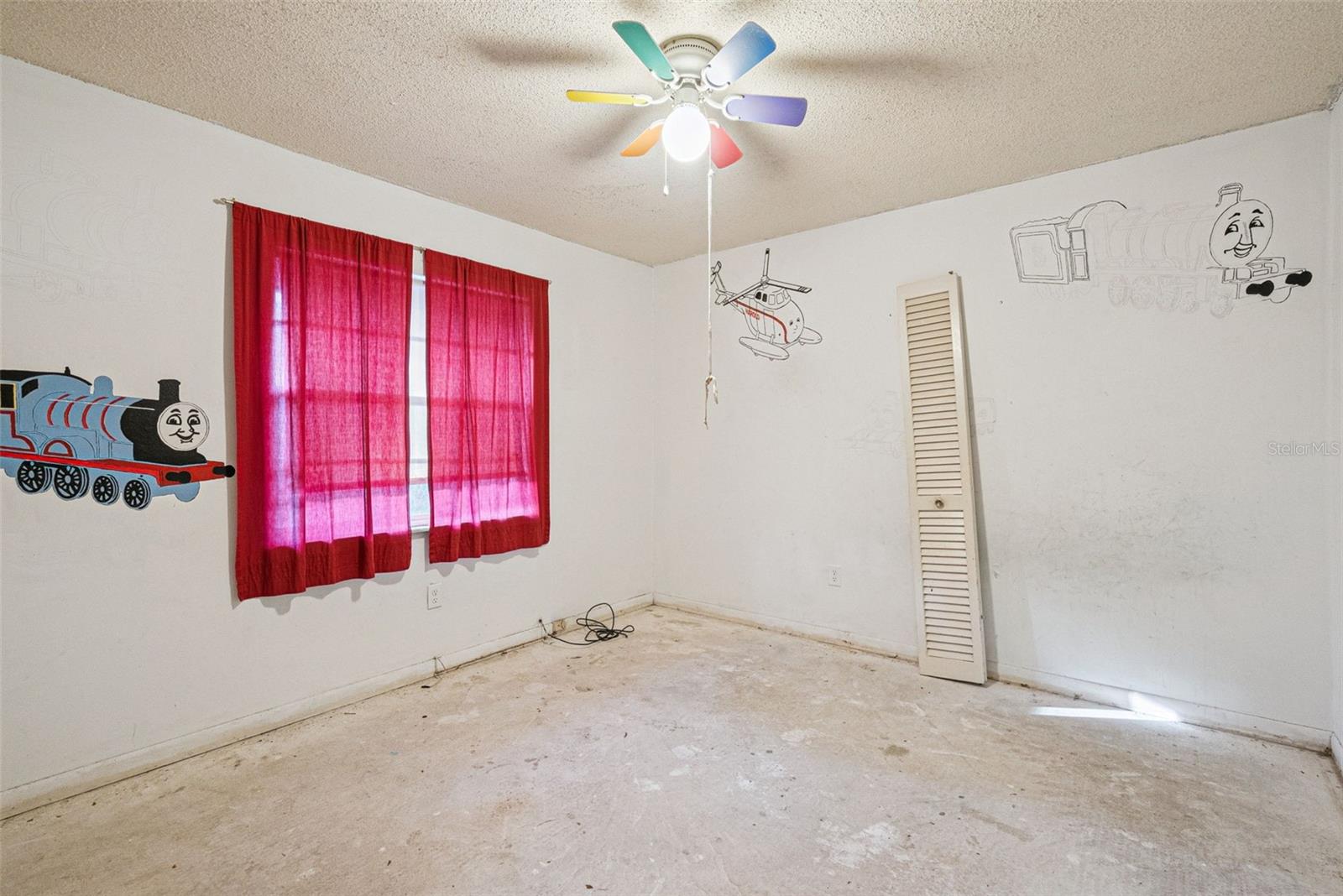 Image 23 of 35 For 2466 Fieldingwood Road