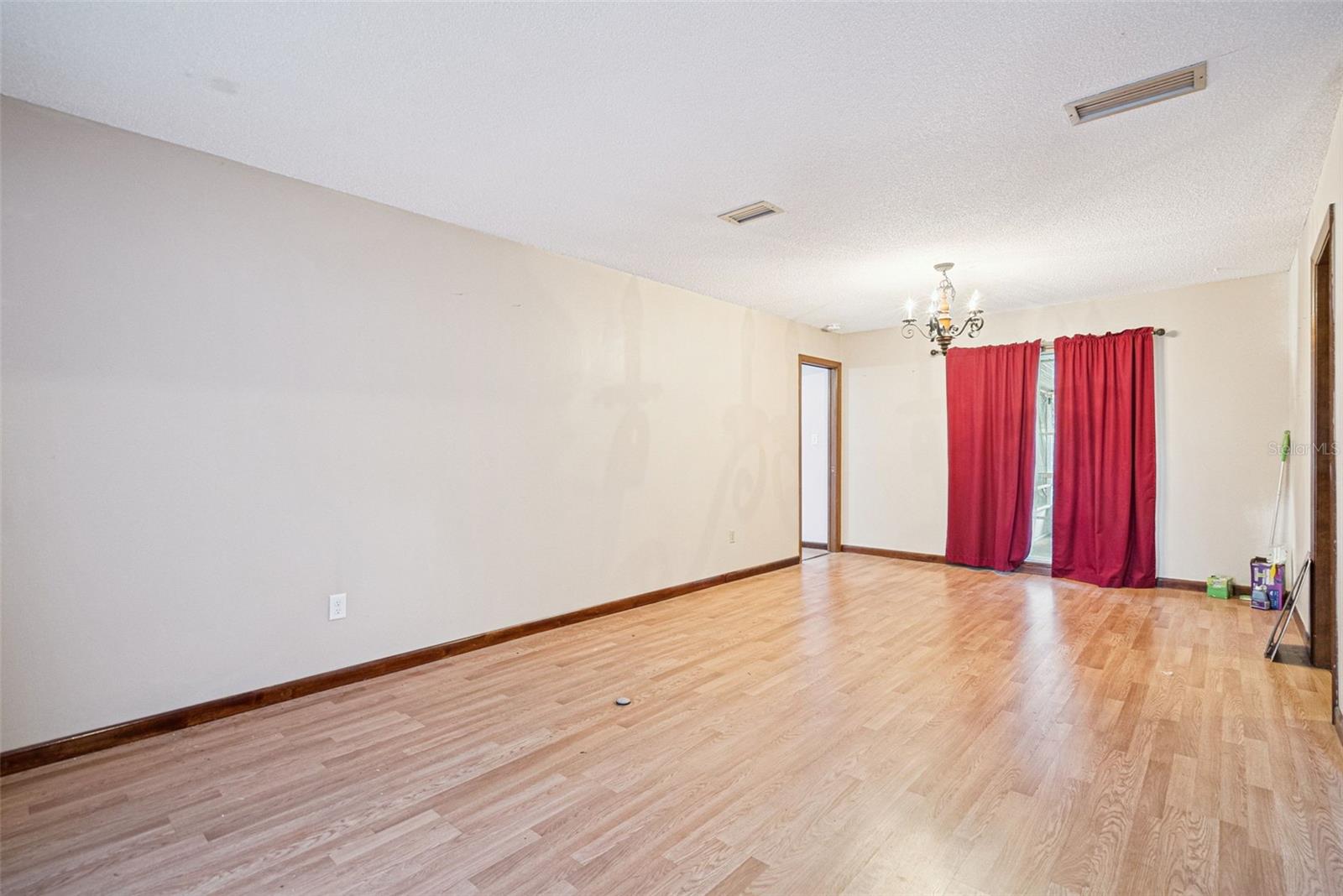 Image 8 of 35 For 2466 Fieldingwood Road