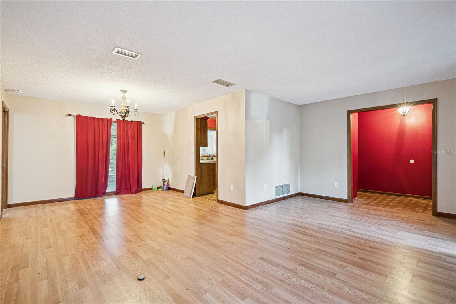 Image 9 of 35 For 2466 Fieldingwood Road