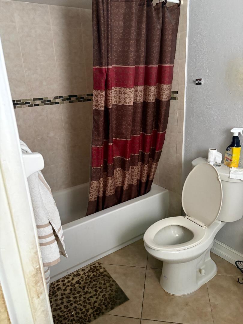 Image 15 of 17 For 143 Cedarwood Circle