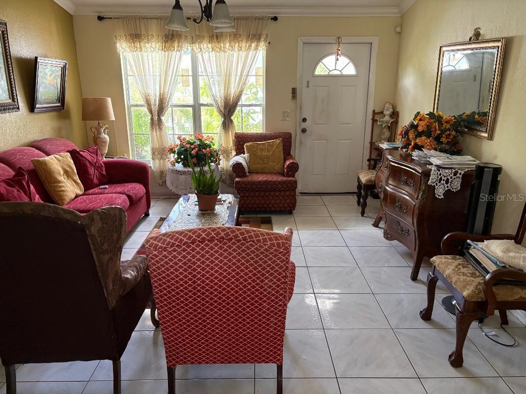 Image 6 of 17 For 143 Cedarwood Circle