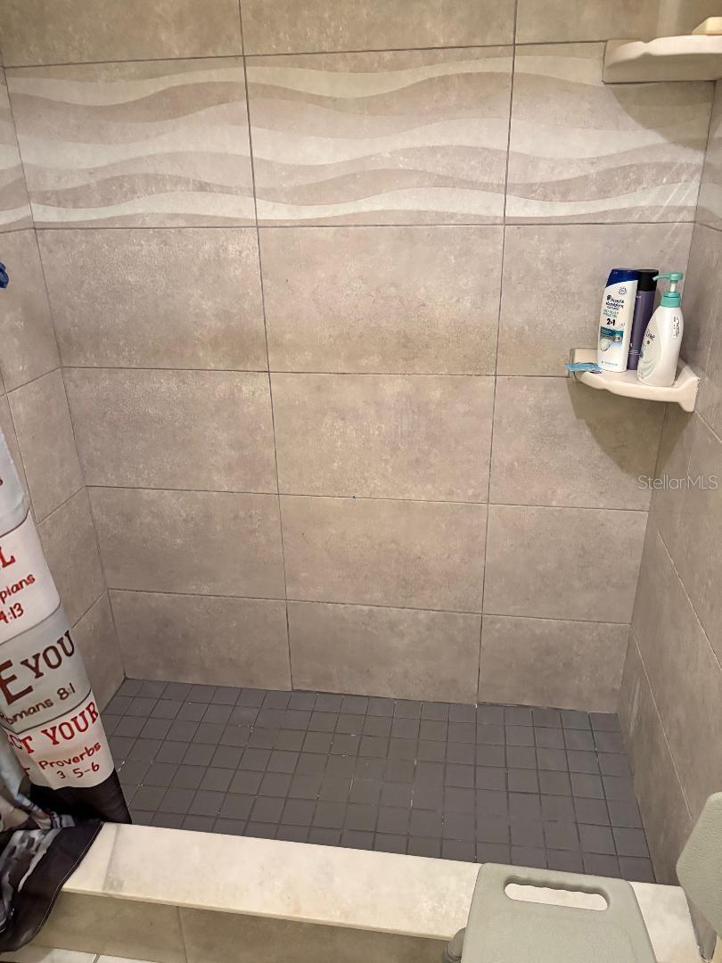 Image 8 of 17 For 143 Cedarwood Circle