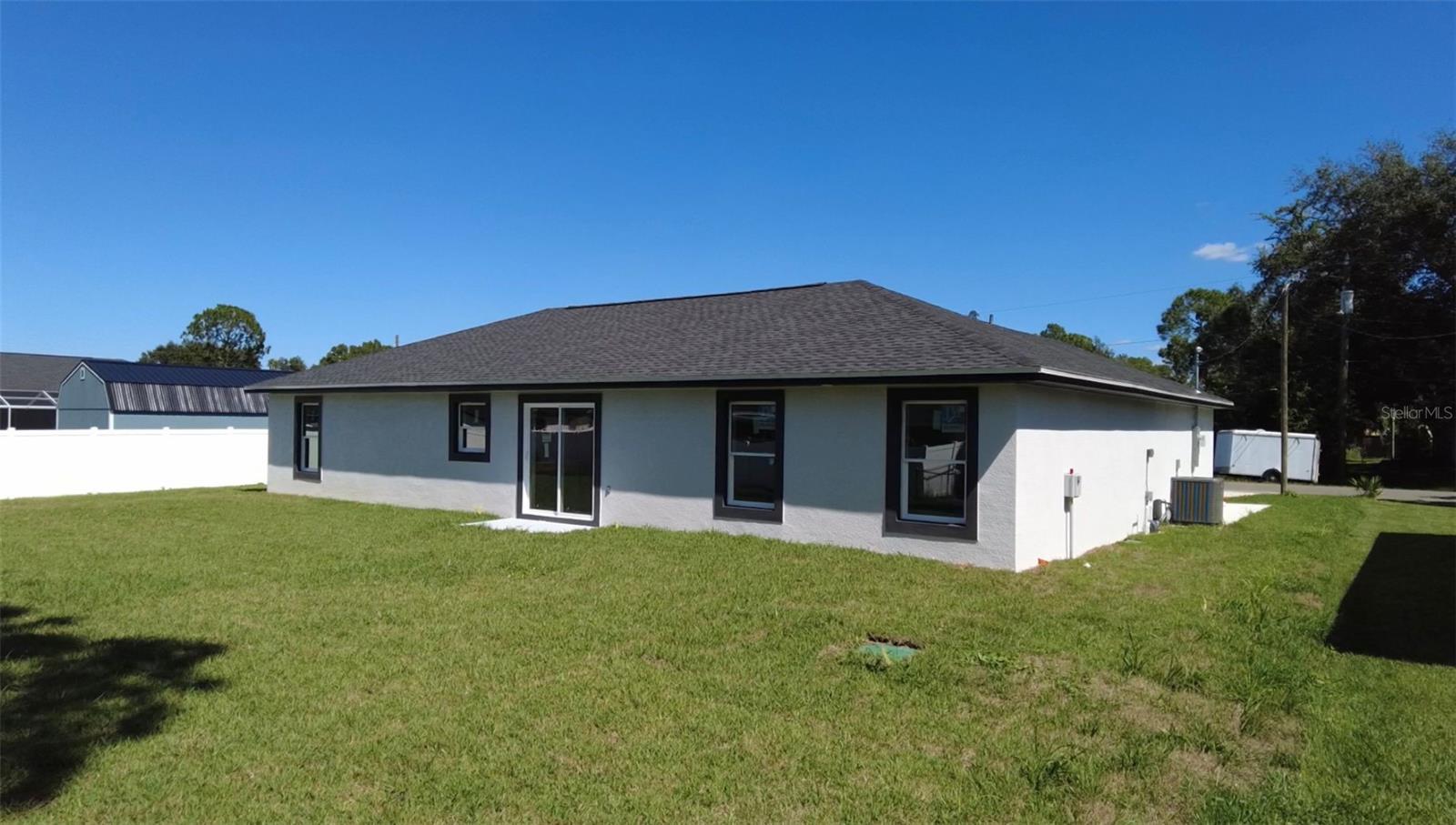 Image 20 of 32 For 4115 El Rado Ave