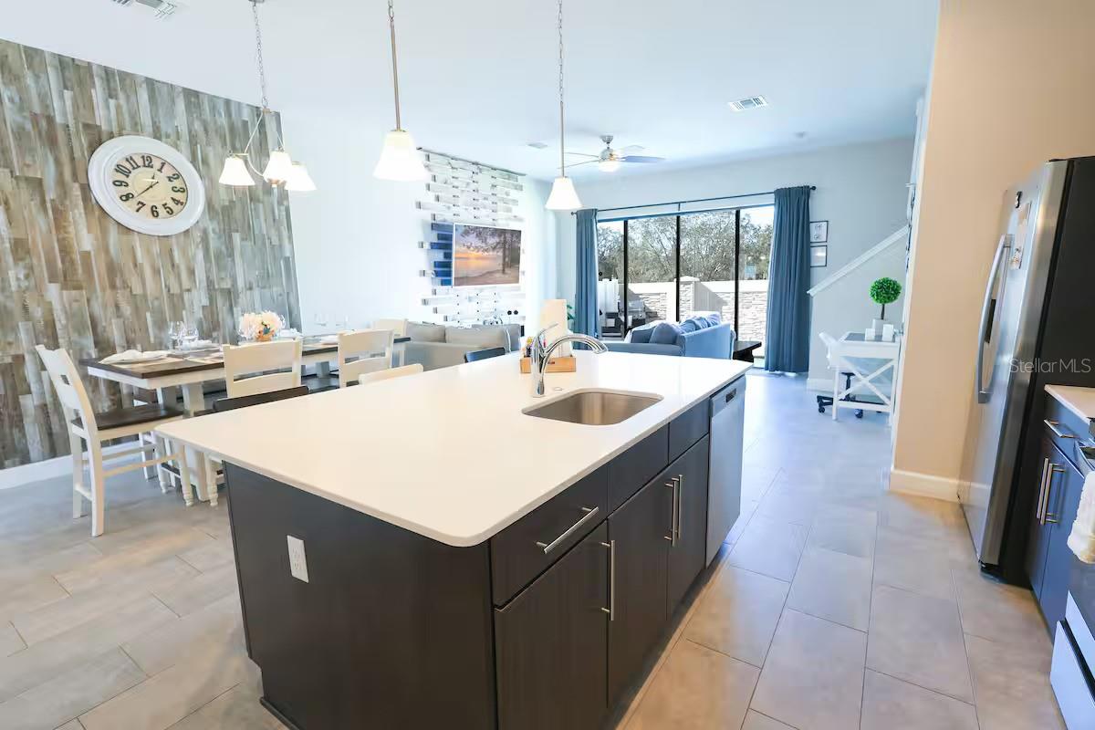 Image 5 of 24 For 216 Villa Domani Circle