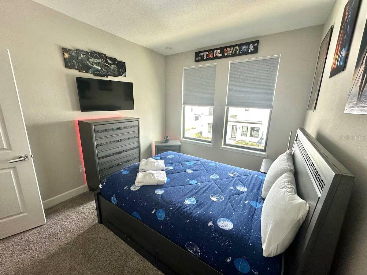 Image 8 of 24 For 216 Villa Domani Circle