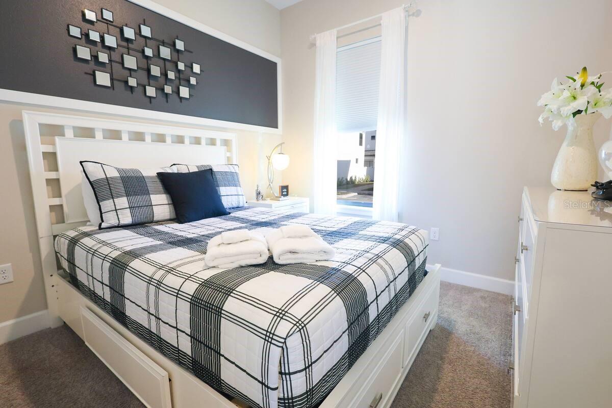 Image 9 of 24 For 216 Villa Domani Circle