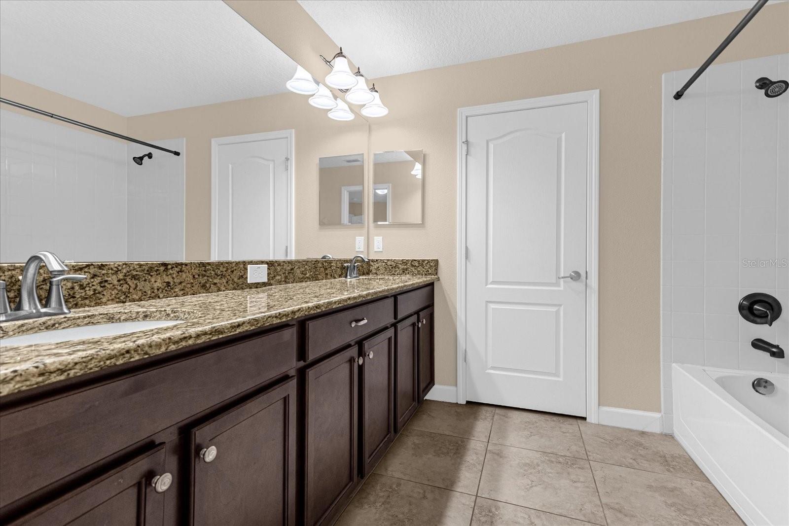 Image 20 of 30 For 13154 Kegan Street