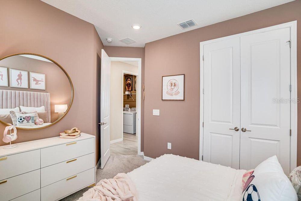 Image 17 of 34 For 605 Moon Shell Circle