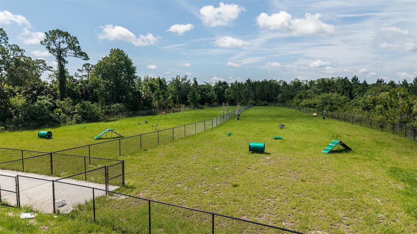 Image 31 of 34 For 605 Moon Shell Circle