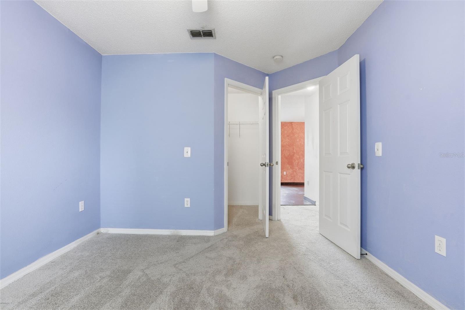 Image 19 of 31 For 306 Daniels Pointe Drive