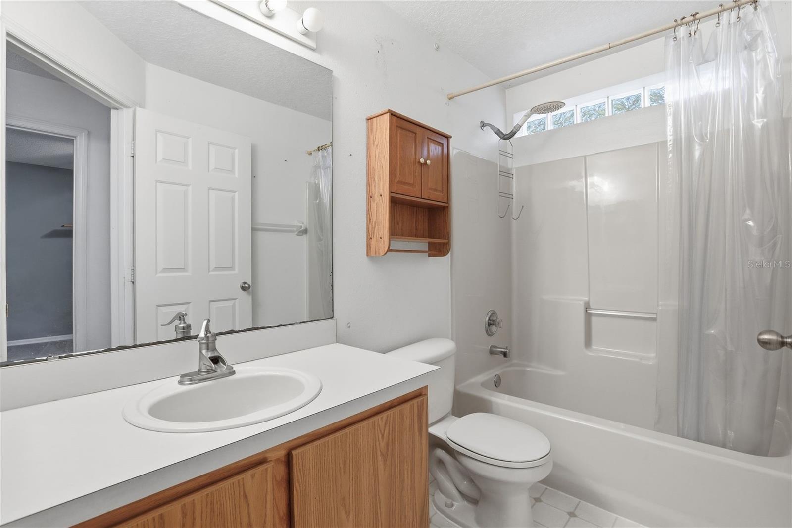 Image 22 of 31 For 306 Daniels Pointe Drive