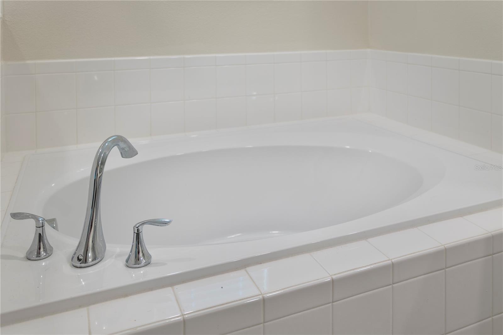 Image 22 of 40 For 4330 Sunny Creek Place