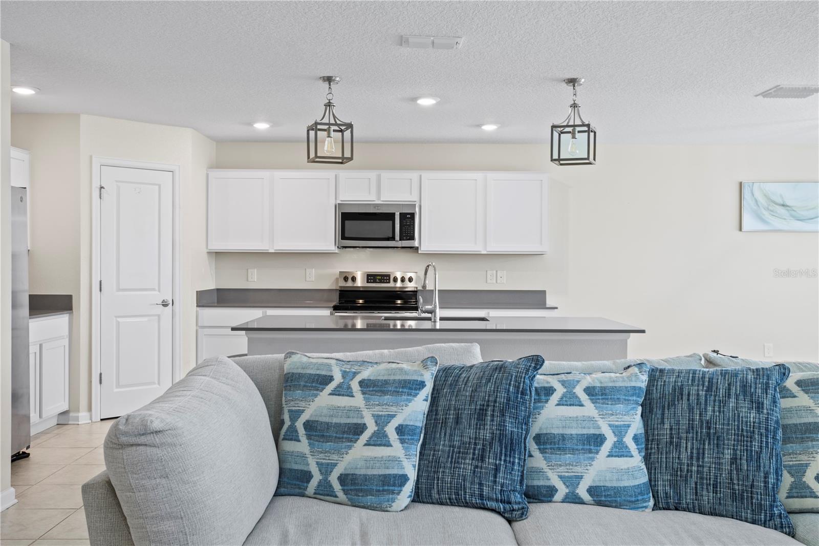 Image 7 of 40 For 4330 Sunny Creek Place