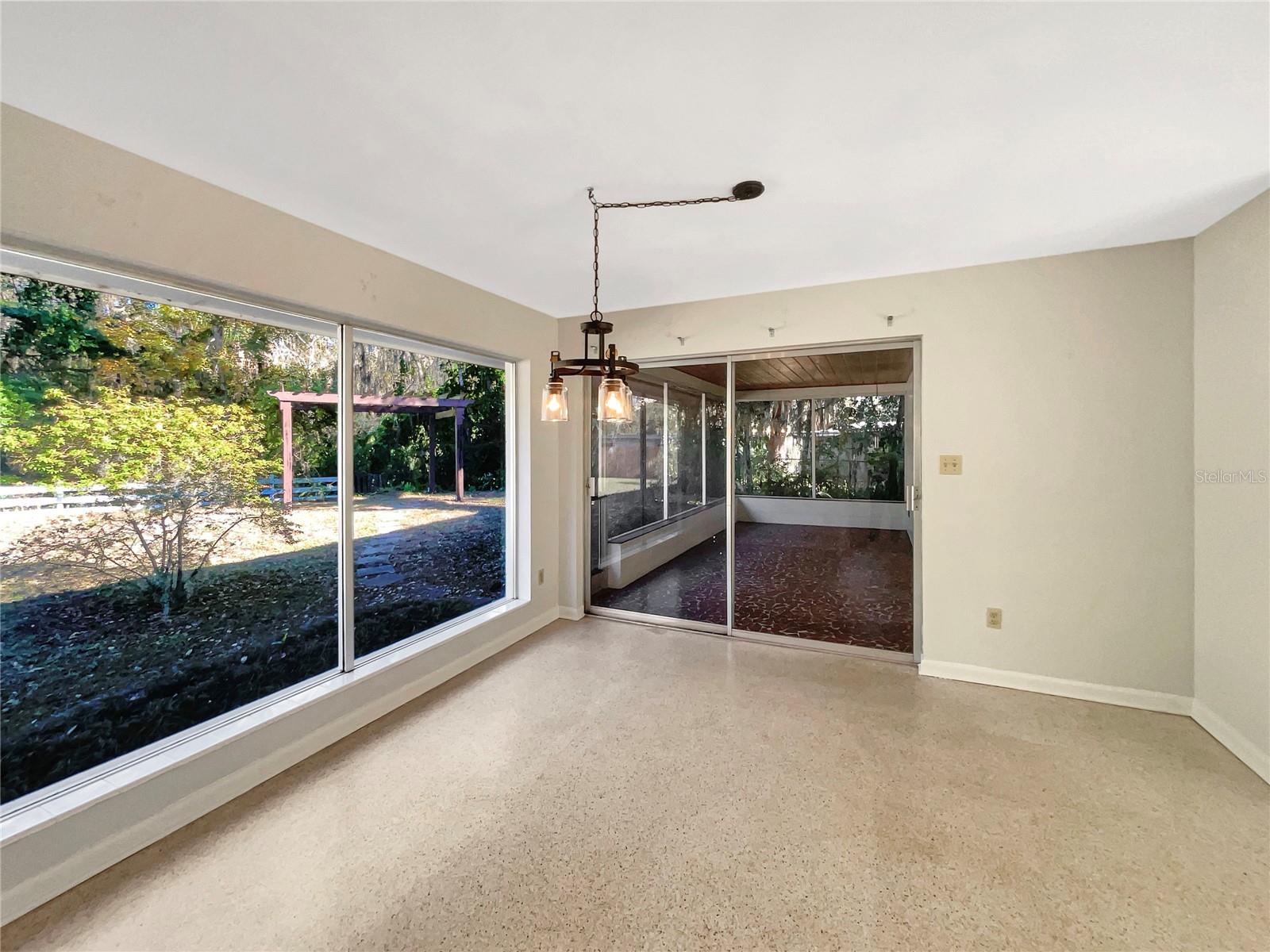 Image 14 of 23 For 5250 Timberlane Road