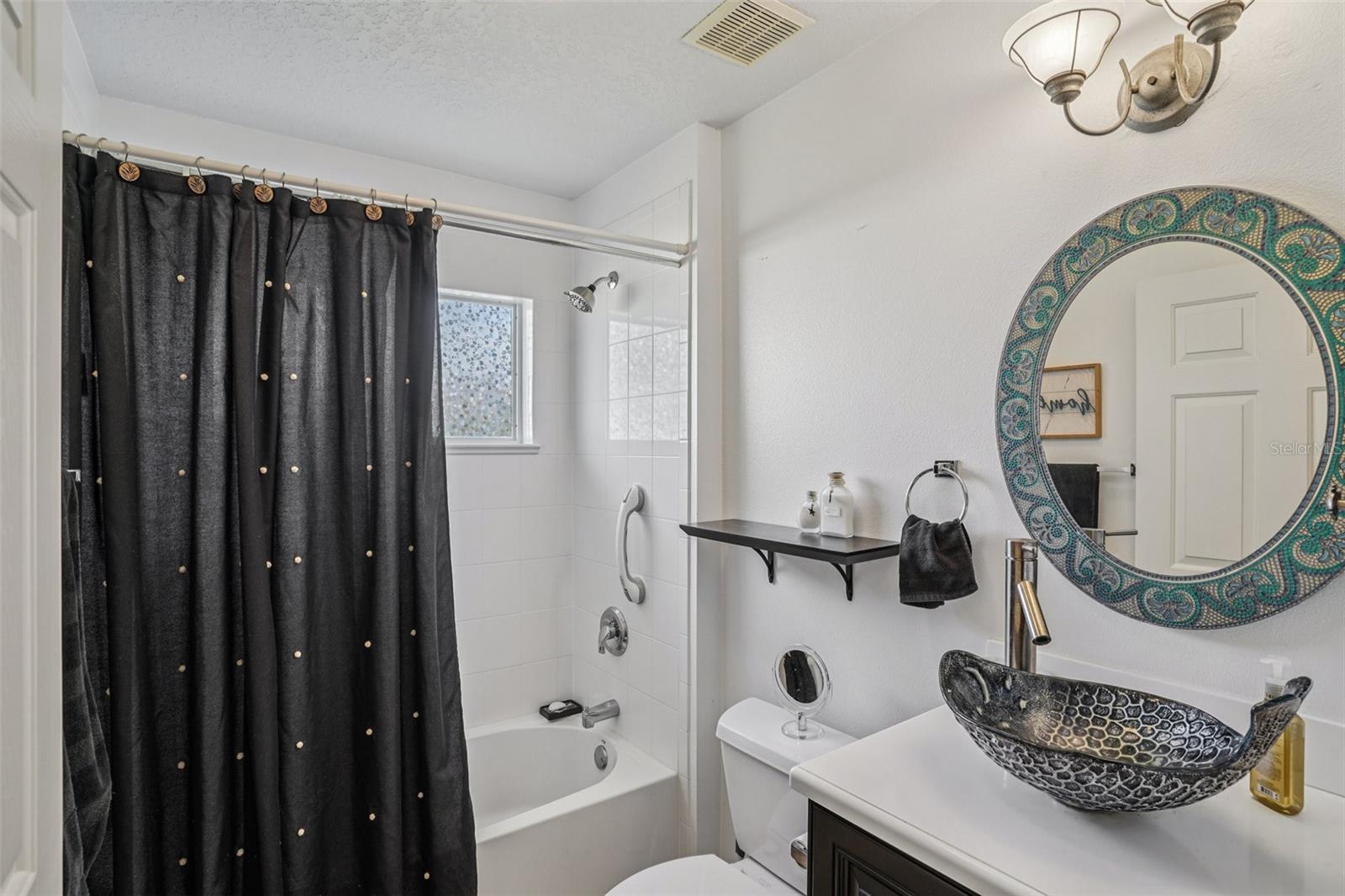 Image 16 of 33 For 4636 Glen Coe Street