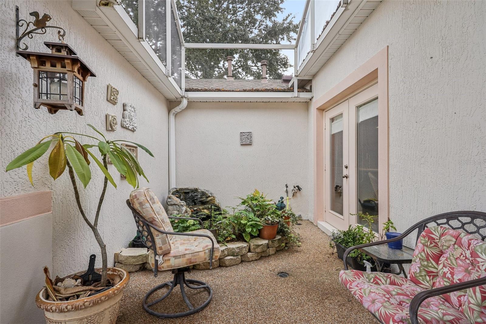 Image 3 of 33 For 4636 Glen Coe Street