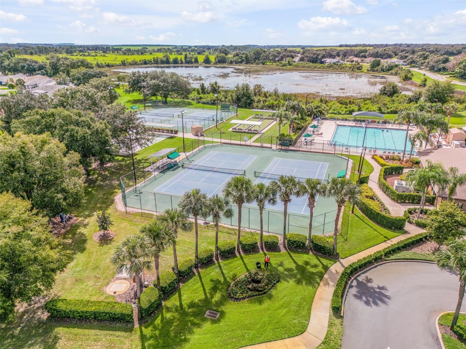 Image 30 of 33 For 4636 Glen Coe Street