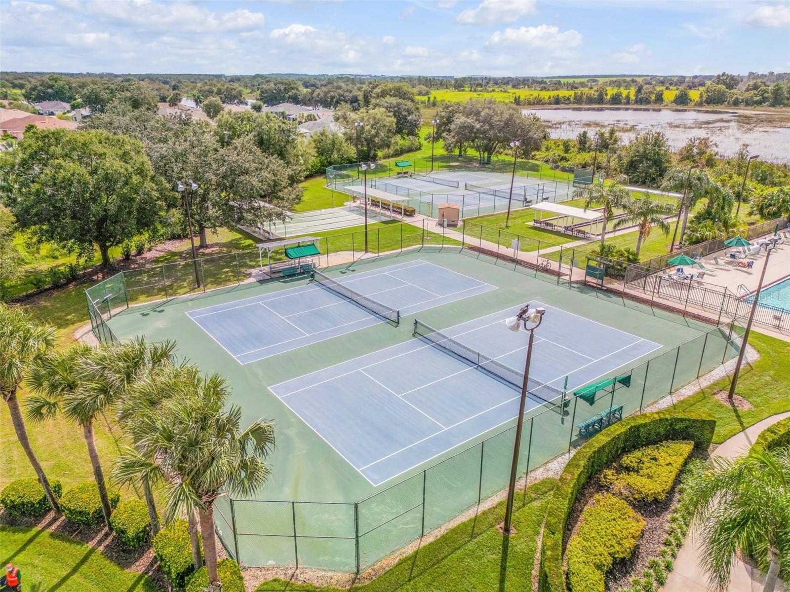 Image 32 of 33 For 4636 Glen Coe Street