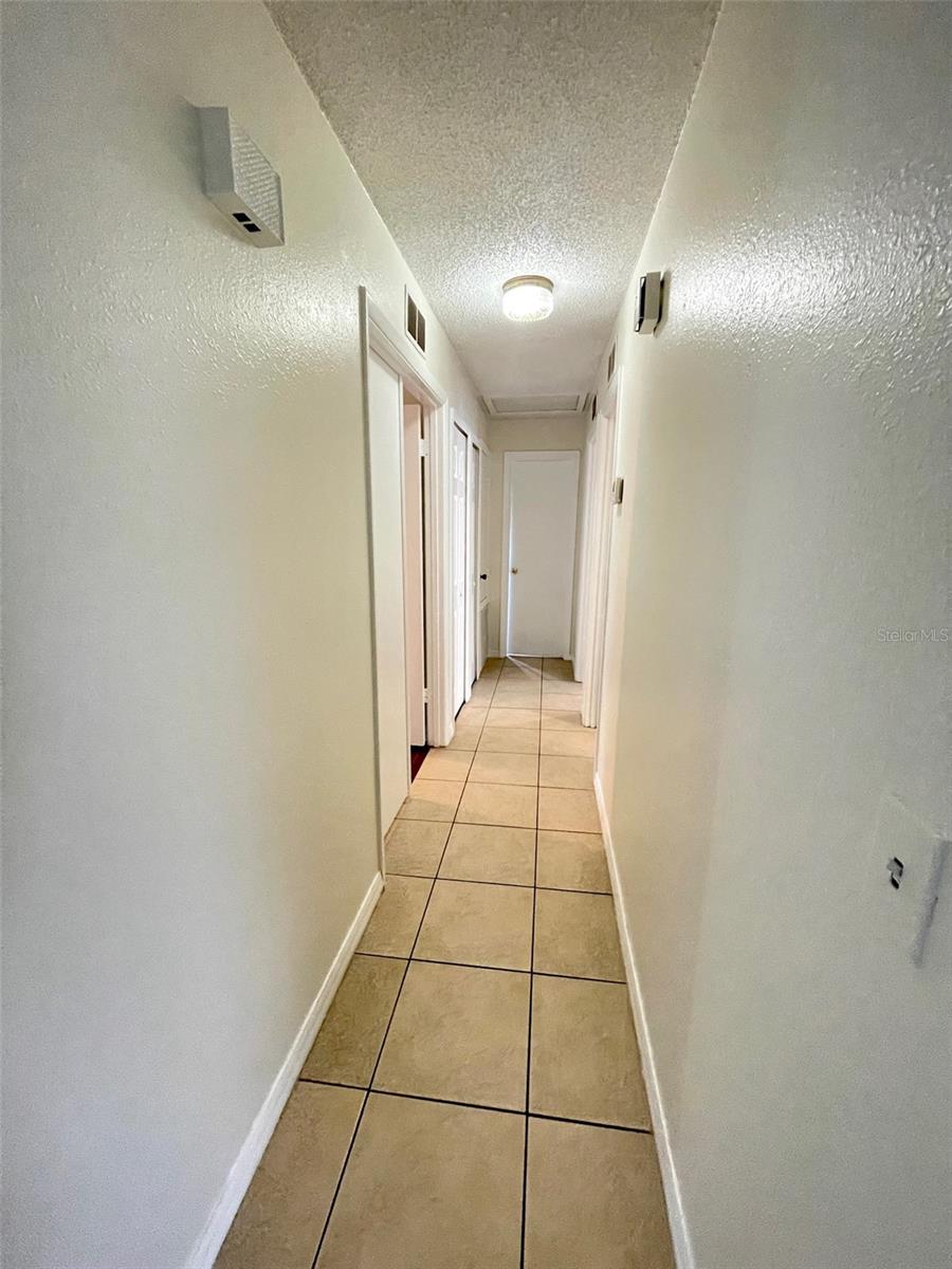 Image 10 of 19 For 11327 Inwood Court