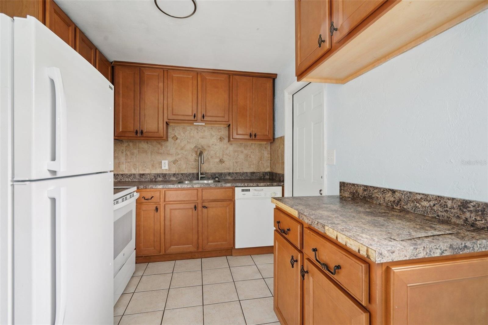 Image 10 of 23 For 1710 55th Street