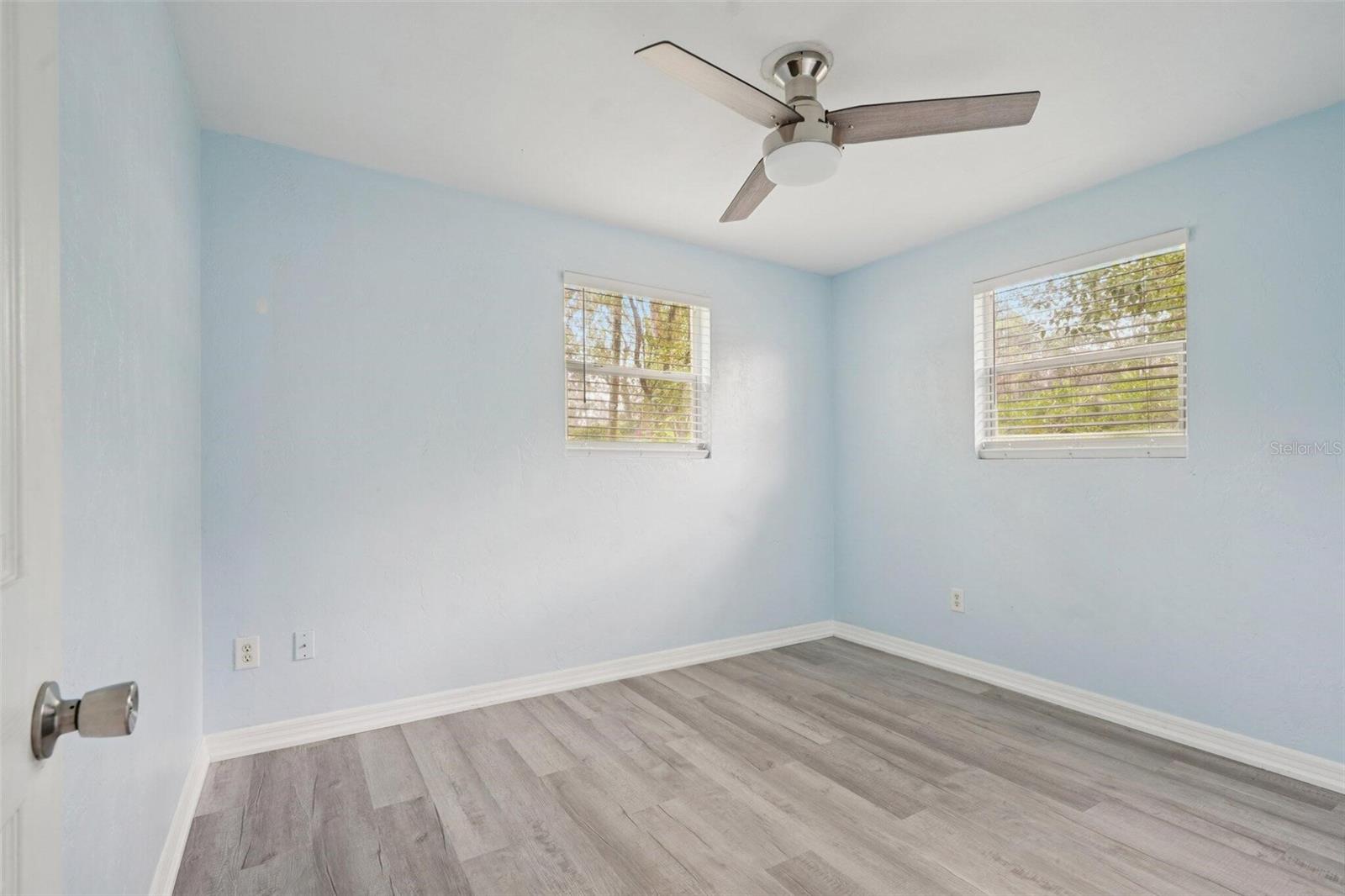 Image 16 of 23 For 1710 55th Street