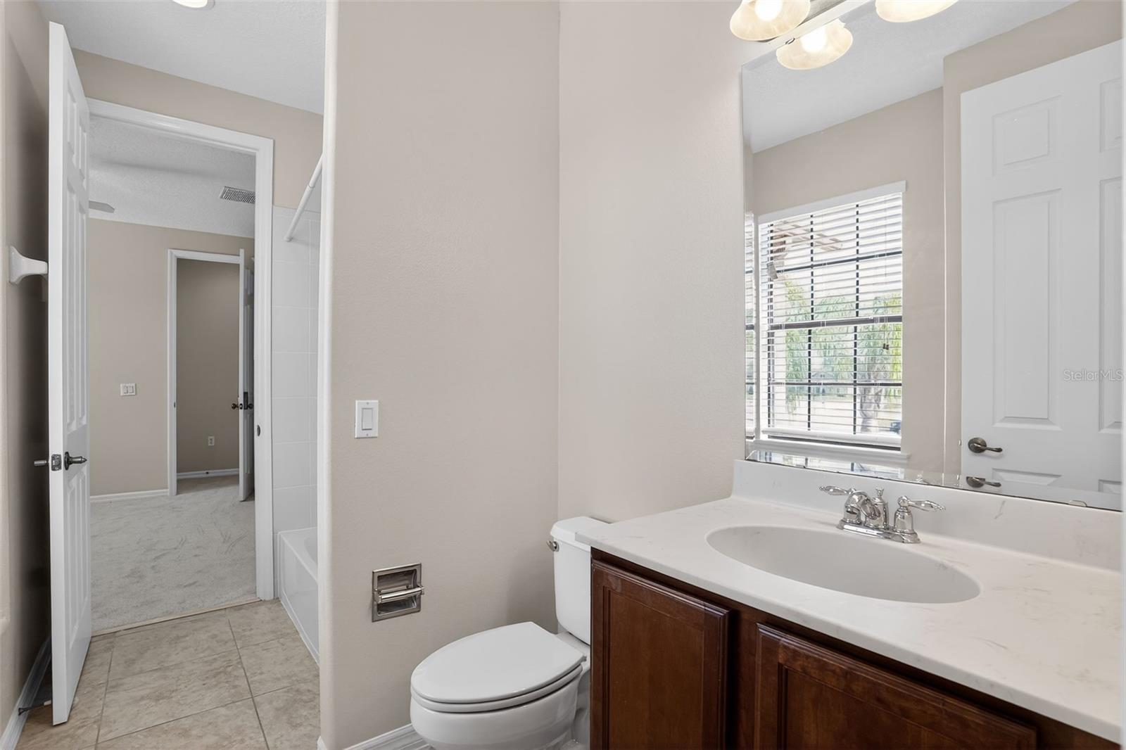 Image 22 of 27 For 4026 Sunburst View Circle