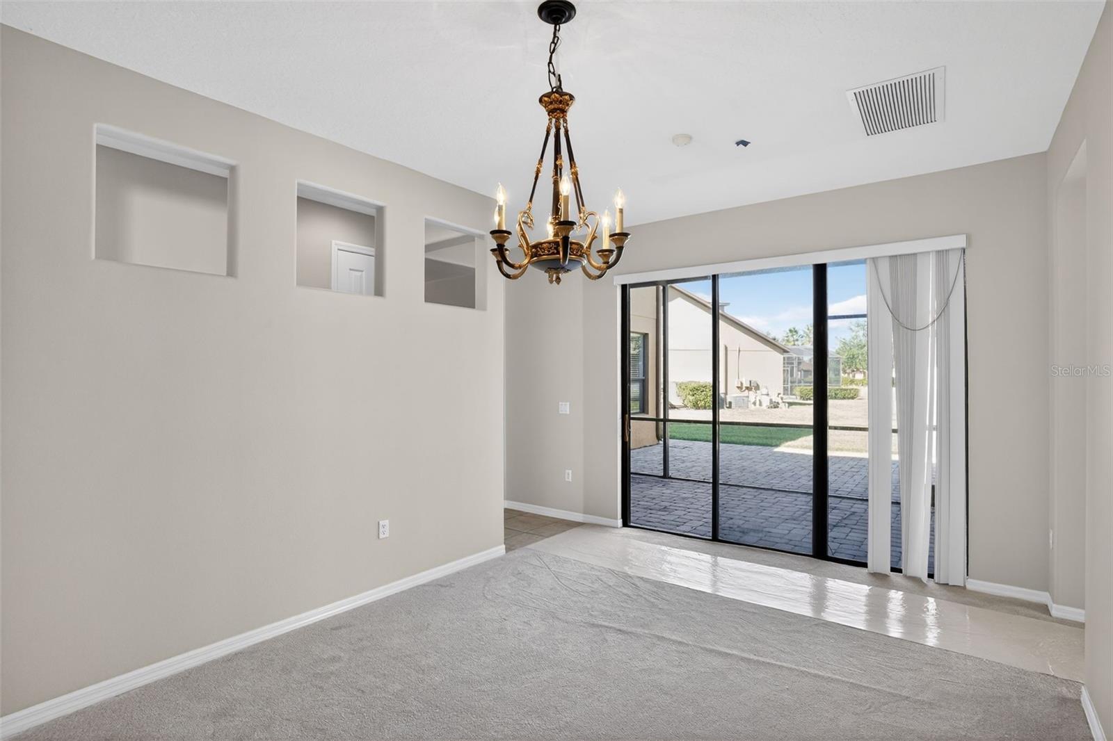 Image 9 of 27 For 4026 Sunburst View Circle